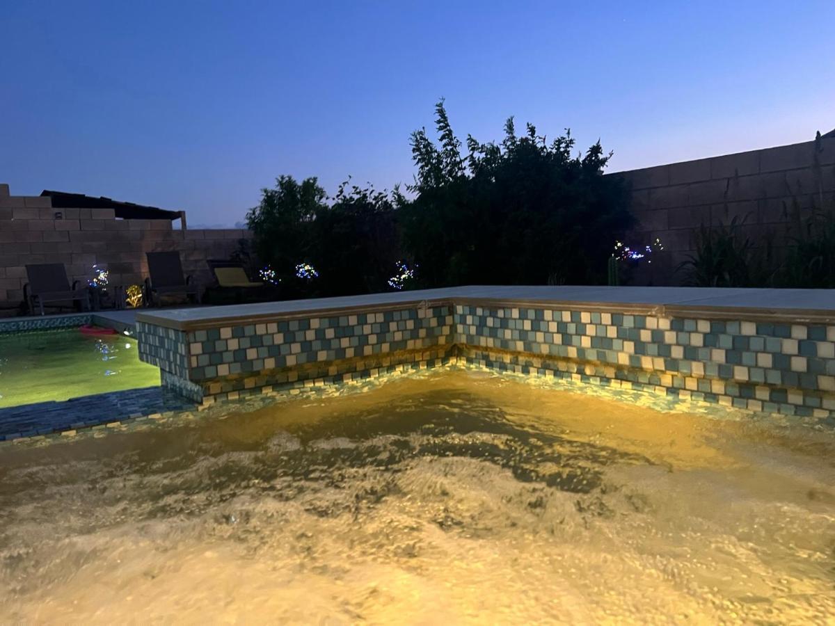 Natural Mineral Water Pool And Spa Desert Hot Springs Exterior foto